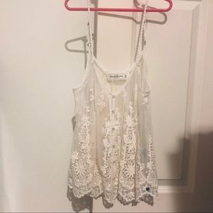 Abercrombie & Fitch Tops - Abercrombie & Fitch lace top Abercrombie & Fitch Tops - Abercrombie & Fitch lace top